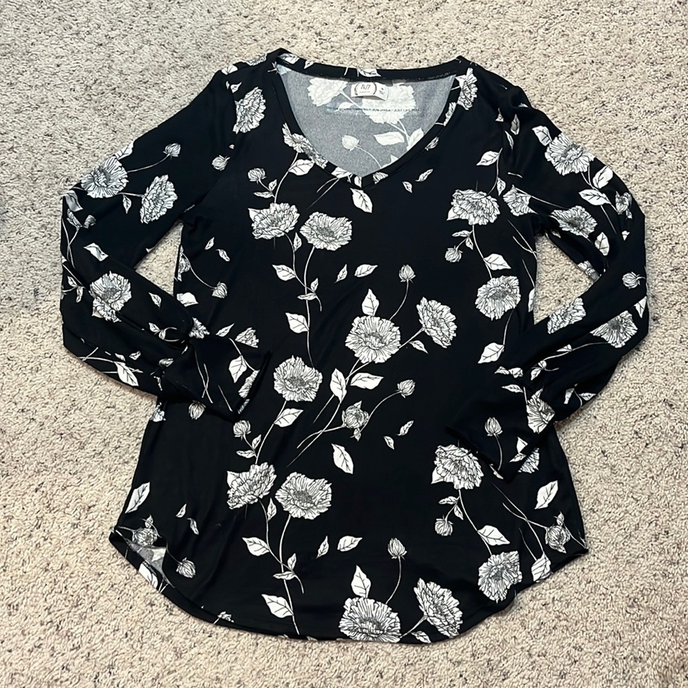 Maurice’s 24/7 shirt